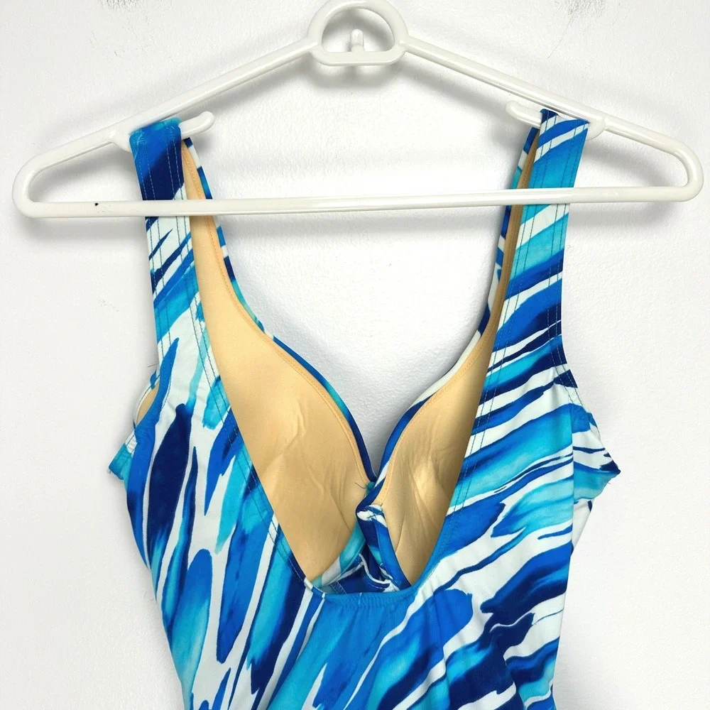 Miraclesuit escape ocean